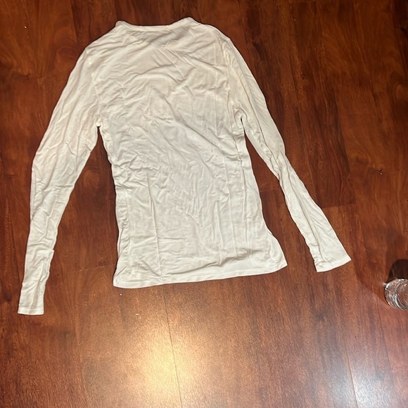 Size small plain white long sleeve tee - Picture 2 of 3